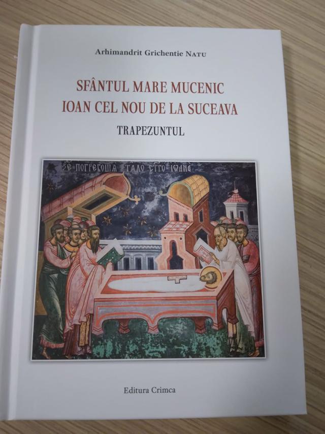 O carte de mare folos duhovnicesc, semnată de arhimandritul Grichentie Natu, lansată la Biblioteca Bucovinei