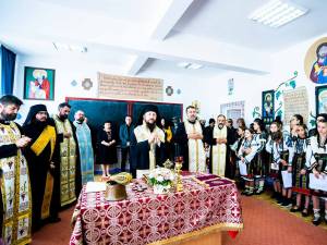 Sfințirea Centrului cultural-catehetic școlar „Sfântul Stelian” Berchișești, în Arhiepiscopia Sucevei și Rădăuților