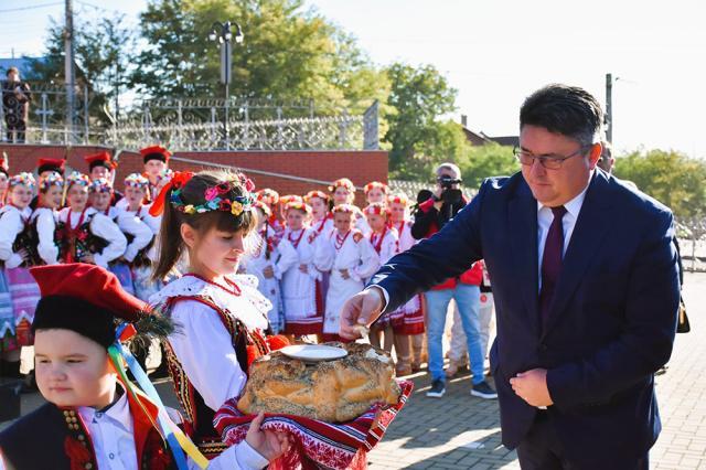 Președintele Uniunii Polonezilor din Romania, deputatul Ghervazen Longher