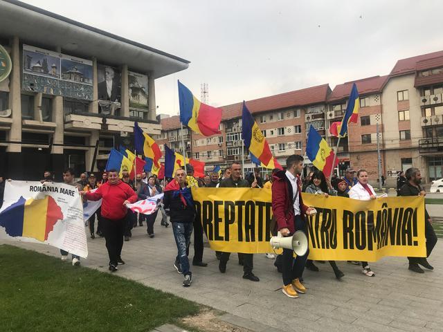 Protest AUR la Suceava împotriva creșterii preţurilor la energie