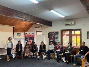 Instruirea specialiștilor implicați în identificarea victimelor traficului de persoane, la Sucevița