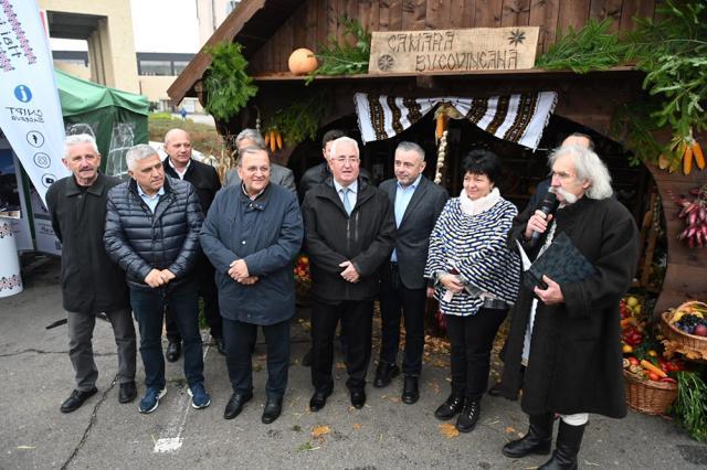 Flutur îi îndeamnă pe suceveni să cumpere produse locale