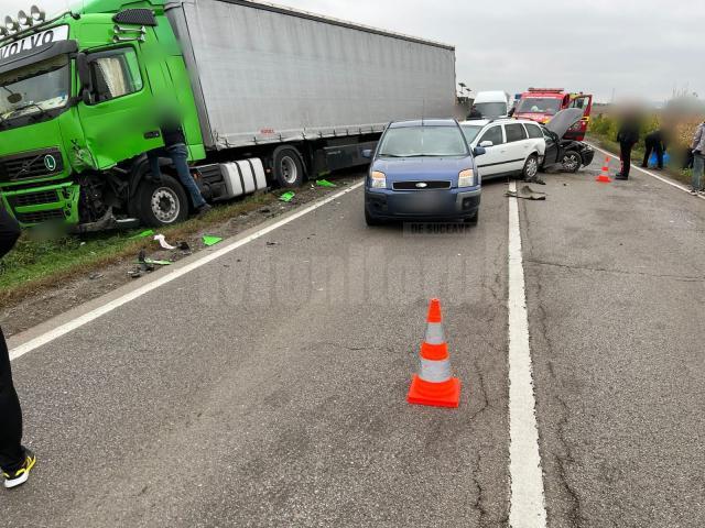 carambol la intrarea in Suceava