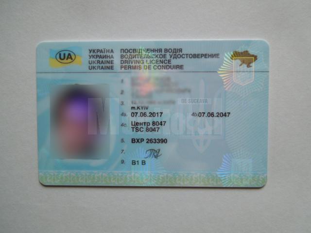 Șofer de tir din Ucraina, prins în PTF Siret cu un permis de conducere fals