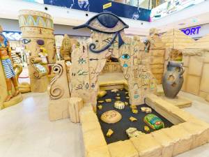 „Kids in Pyramids”, expoziție interactivă despre istoria Egiptului Antic, la Iulius Mall Suceava