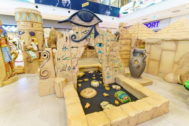 „Kids in Pyramids”, expoziție interactivă despre istoria Egiptului Antic, la Iulius Mall Suceava