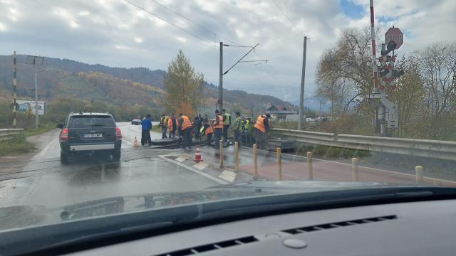 Lucrările la calea ferată au dat peste cap traficul