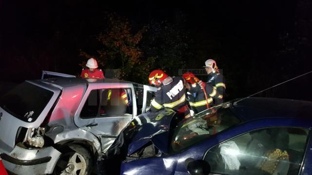 Trei răniți după un accident în plină noapte pe drumul național 17