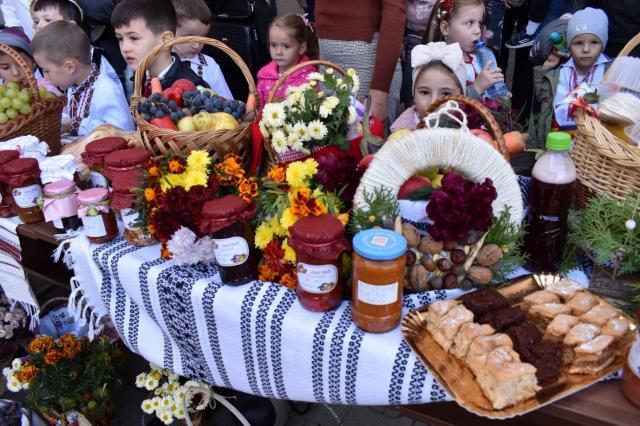Sărbătoarea de toamnă – o tradiție în orașul Liteni