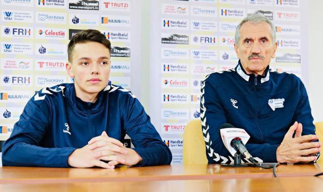 Tânărul internațional Daniel Stanciuc și antrenorul Petru Ghervan au prefațat confruntarea cu CSM Bacău