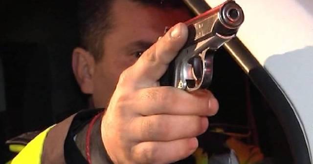 Focuri de armă și urmăriri prin Rădăuți pentru prinderea unui șofer băut și fără permis. Foto opiniatimisoarei.ro