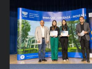 Ioana Tofan și Eliza Baluș și-au adjudecat premiul I