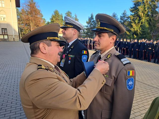 Distincții pentru elevii și profesorii Colegiului Militar din Câmpulung, Foto Laurențiu Sbiera