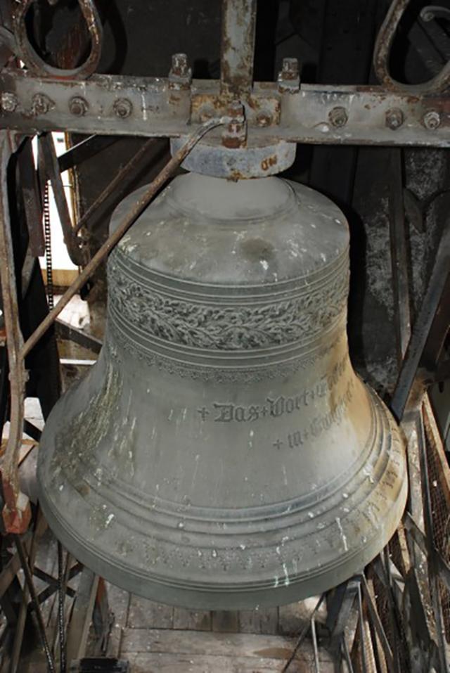 „Dela mănăstirea din Suceavă”