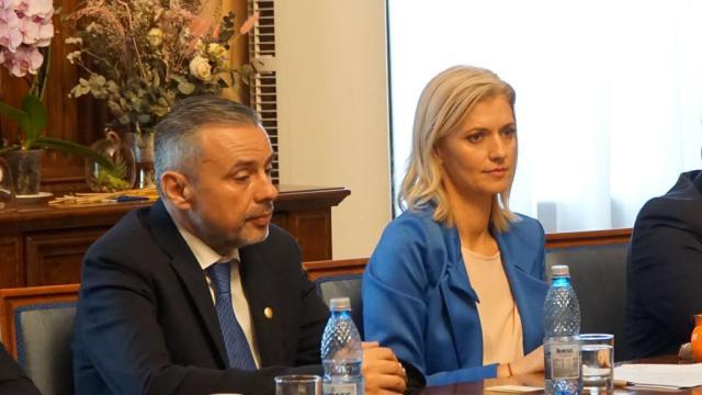 Deputatul Ioan Balan și președinta Senatului, Alina Gorghiu