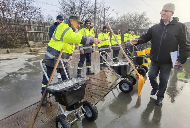 Verificarea în teren, de către conducerea Primăriei Suceava, a pregătirilor făcute de Diasil pentru intervenții pe timp de iarnă la îngheț și deszăpezire 7