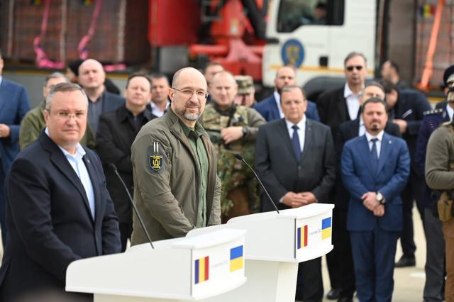 Vama Vicovu de Sus - Crasna s-a redeschis după 14 ani, în prezența premierilor României și Ucrainei