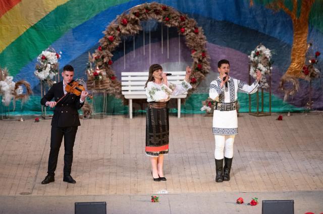 „Dragoste de 10!”, tema Balului Bobocilor organizat de Colegiul Tehnic de Industrie Alimentară Suceava