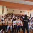 Peste 150 de elevi au participat la proiectul ”Fii isteț pe internet”