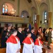 Soldații polonezi au adus steagurile în biserică