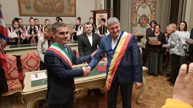 Municipiile Fălticeni și Chieri (Italia) au semnat un acord de înfrățire