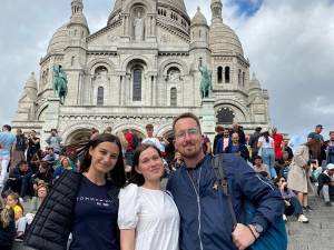 Studenți USV beneficiari ai burselor, în vizită la Catedrala Sacre Coeur din Paris
