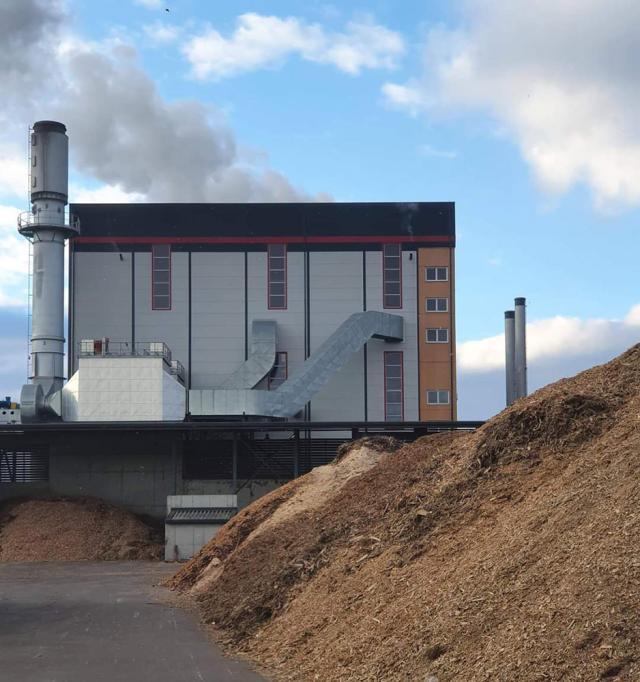 Căldura furnizată sucevenilor în această iarnă va fi exclusiv pe biomasă, fiind asigurată la cel mai mic preț din țară