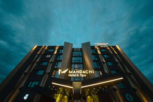 Mandachi Hotel & Spa angajează Director General din Dubai.