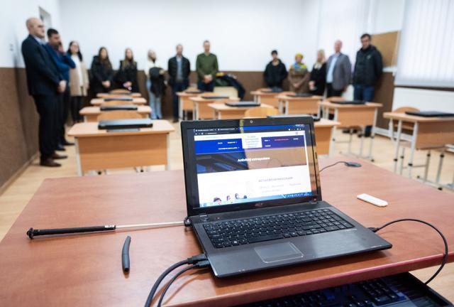 Laborator modern de informatică amenajat de Rotary Club Suceava Cetate la Școala Gimnazială Giurgești
