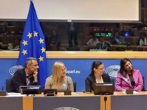 O delegație din Suceava a participat la o conferință internațională  desfășurată la Parlamentul European din Bruxelles