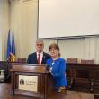 Primarul Ioan Pavăl, alături de academicianul Maia Simionescu