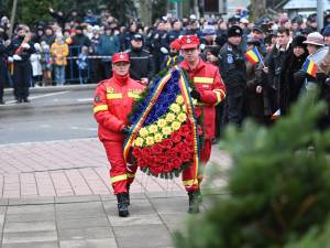 Ceremonia depunerilor de coroane