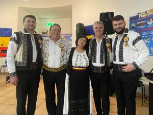 Taraful sucevean Florin Mucea, alături de mai mulți artiști din țară, într-un spectacol organizat la Ravenna, de Ziua Națională a României