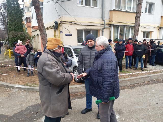 Primarul Sucevei a anunțat că vor fi acordate ajutoare financiare de urgență persoanelor evacuate dar și celor păgubiți de efectele exploziei din Burdujeni
