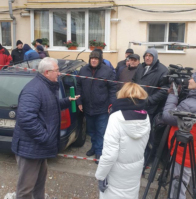 Cazare pentru 28 de familii și ajutoare financiare pentru toți cei afectați de explozia blocului din Burdujeni, oferite de Primăria Suceava