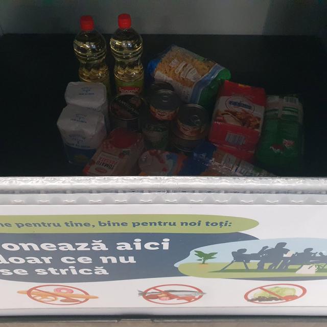 Puteți ajuta bătrânii și copiii vulnerabili, donând alimente neperisabile la banca de alimente din magazinele Lidl