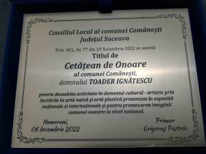 Diploma de „Cetățean de Onoare” al comunei Comănești înmânată meșterului Toader Ignătescu