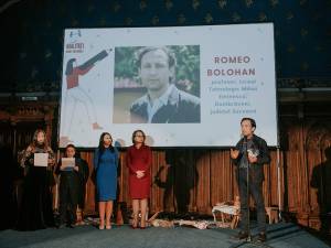 In 2021, printre câștigători au fost și doi profesori din Suceava - Romeo Bolohan și Adina Popa