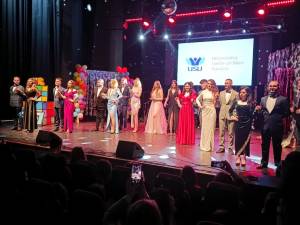 Perechile participante la concursul Miss si Mister Boboc, USV, 2022