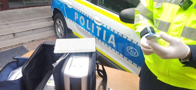 Polițiștii rutieri suceveni acționează în trafic cu nouă testere antidrog