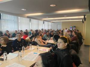 Personalul Spitalului Județean Suceava a început cursurile de comunicare. Primii școliți sunt angajații de la Urgență