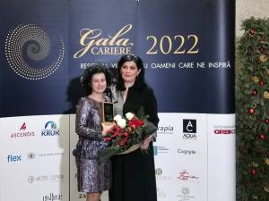 Profesoarele Dana Anton şi Anca Şoldănescu, de la Colegiul „Nicu Gane” din Fălticeni, au obţinut premiul „Arhitecţii viitorului” la Gala Premiilor Revistei Cariere