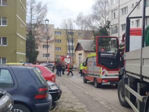 Două subsoluri de blocuri, incendiate intenționat în cartierul George Enescu