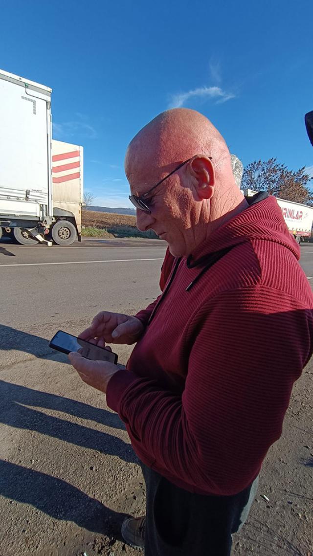 Mevlin este un șofer turc care transportă semințe în Ucraina