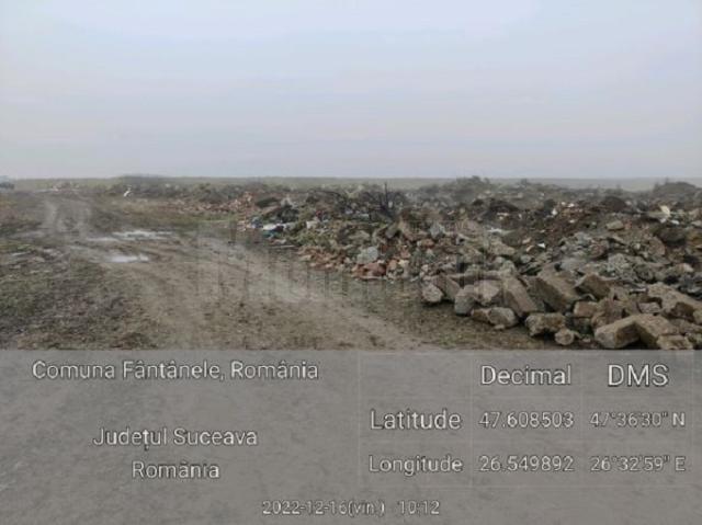 Primăria Fântânele, amendată cu 15.000 de lei pentru mormane de moloz aruncate pe câmp