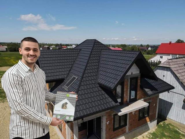Firma SOLVILUC Marginea recomandă un tip nou de acoperișuri, care impresionează prin design și calitate
