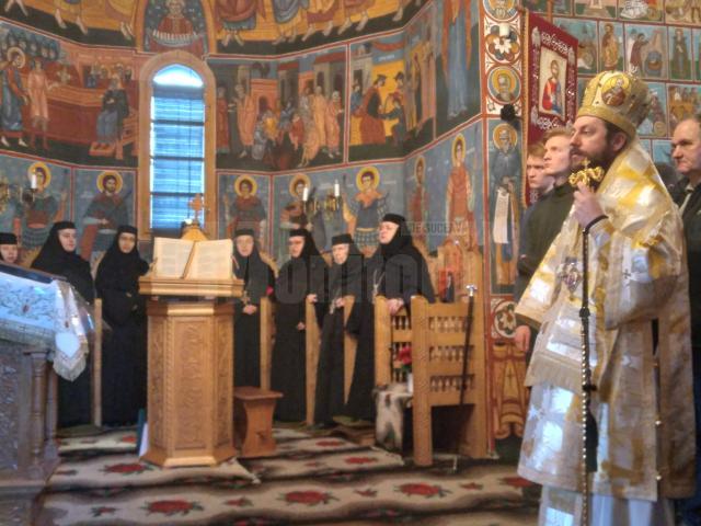 Pictura și catapeteasma paraclisului Mănăstirii Voroneț, sfințite de Preasfințitul Părinte Damaschin Dorneanul