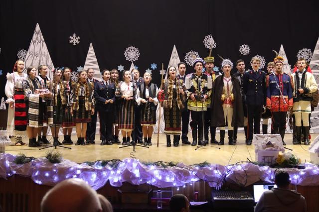 Ansamblul Colegiului Militar a câștigat Trofeul Festivalului Național Tradiții Interculturale, Buzău
