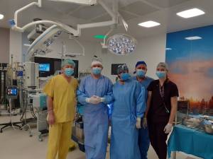 Echipa care a realizat intervenția chirurgicală
