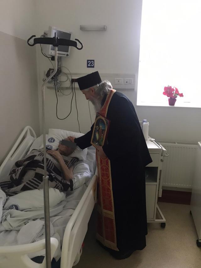Preotul Constantin Diaconașu vestește Nașterea Domnului
